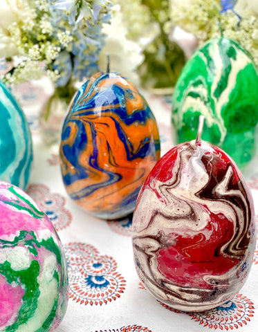 Large Ostrich Egg Candle in 'Lava'